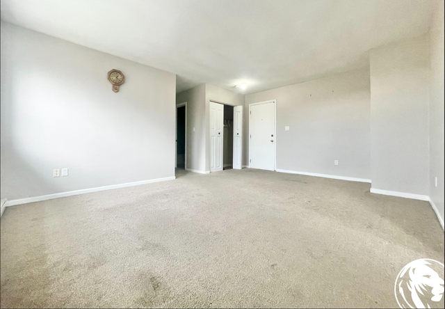 Renovated 2-Bedroom Apartment – Close to Downtown Burlington & G - Photo 4