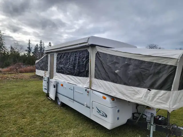 1999 Jayco tent camper - Photo 2