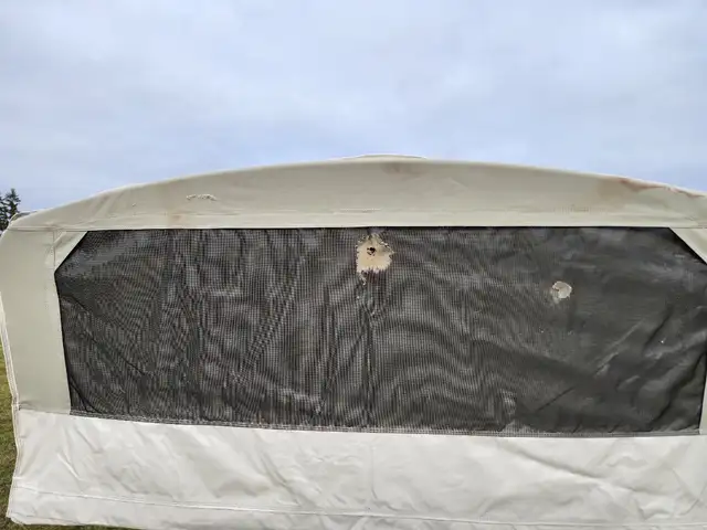 1999 Jayco tent camper - Photo 5