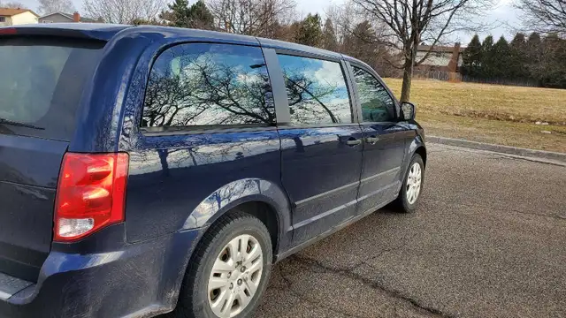 2015 Dodge Caravan - Photo 5