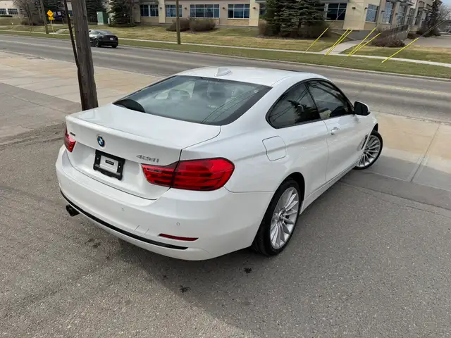 2014 BMW 4-Series 428i xDrive AMAZING CONDITION! - Photo 4