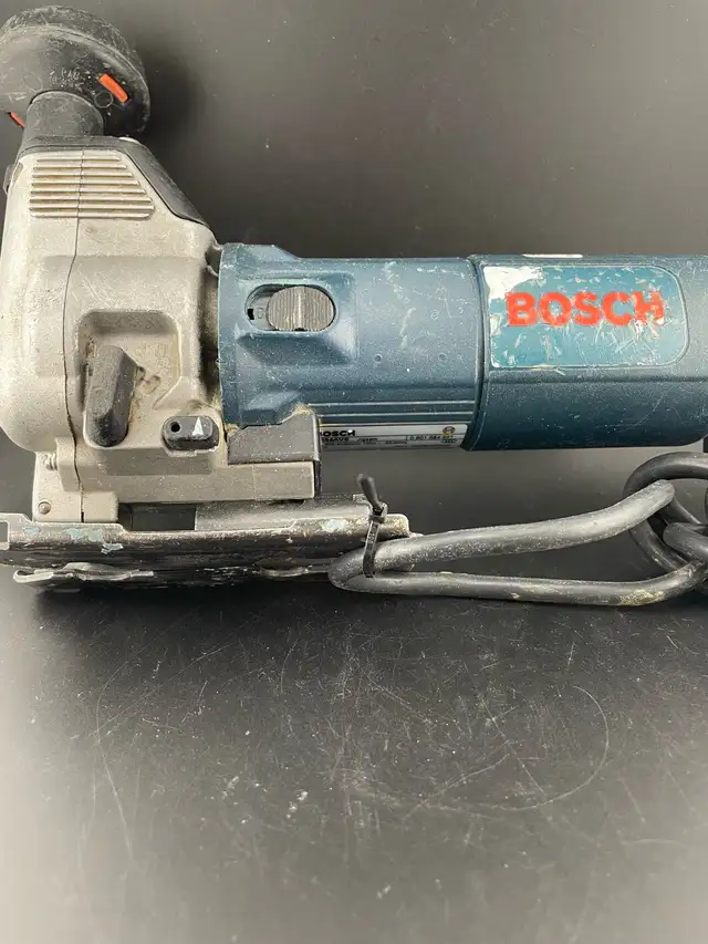 Bosch Jigsaw 1584AVS