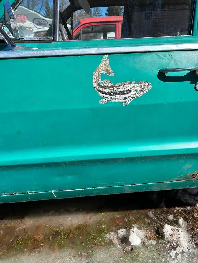 1963 Chevy station wagon - Photo 9