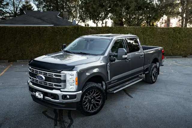 2023 Ford F-350 Superduty Powerstroke diesel f350 6.7l 4x4 - Photo 3