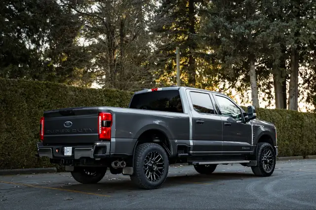 2023 Ford F-350 Superduty Powerstroke diesel f350 6.7l 4x4 - Photo 8