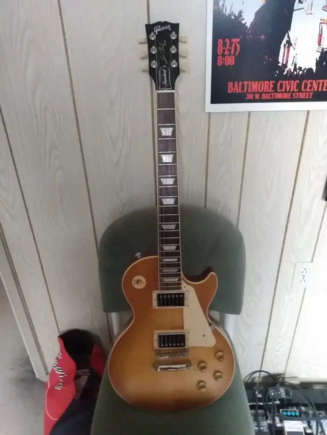 For sale 2019 Gibson Les Paul standard faded - Photo 2