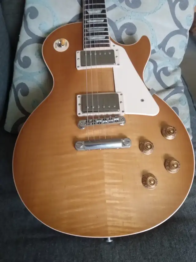 For sale 2019 Gibson Les Paul standard faded - Photo 6
