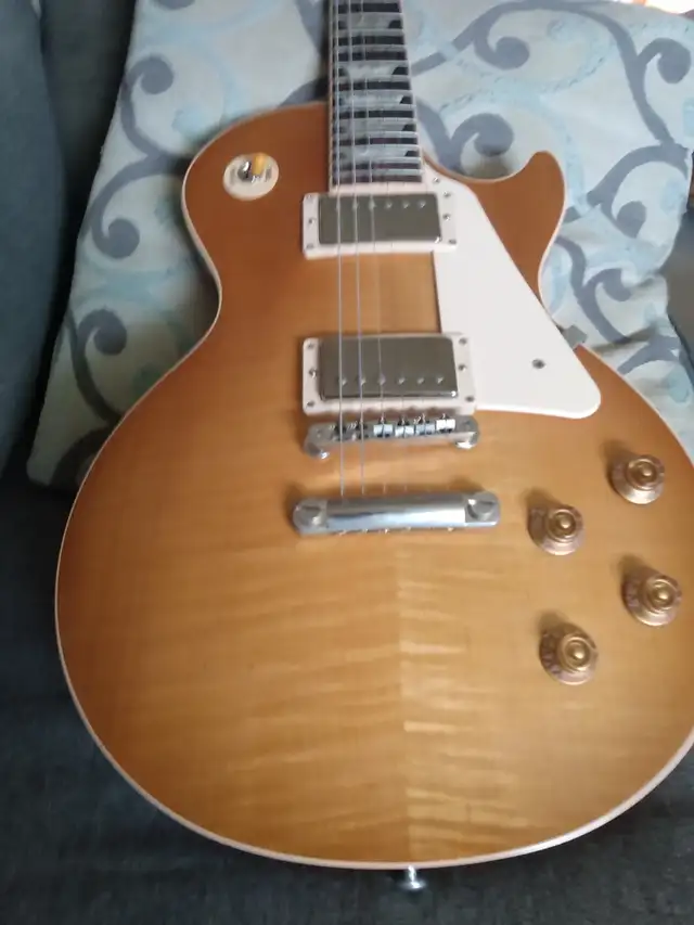 For sale 2019 Gibson Les Paul standard faded - Photo 7