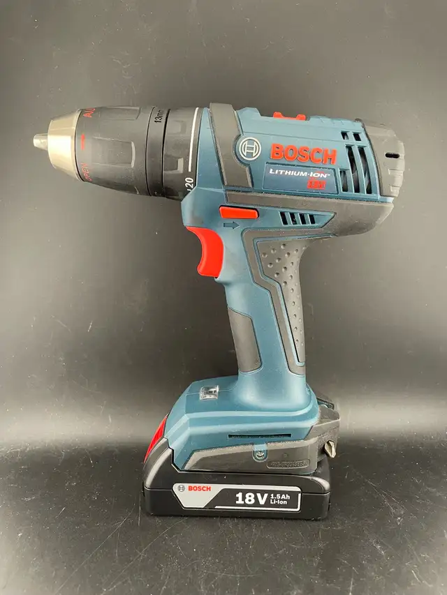 Bosch 1/2" Drill With Battery and Charger