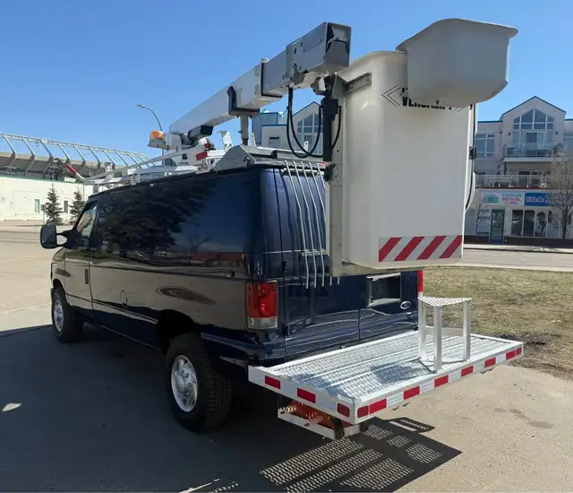2013 FORD E-350 ECONOLINE CARGO VAN BUCKET VAN BOOM VAN - Photo 4