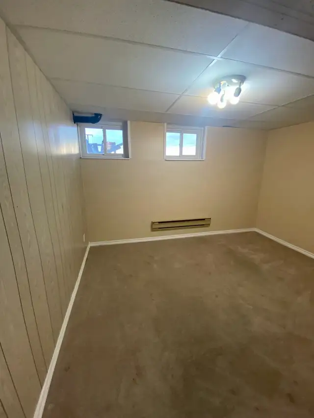1br available in Stoney Creek - Photo 8