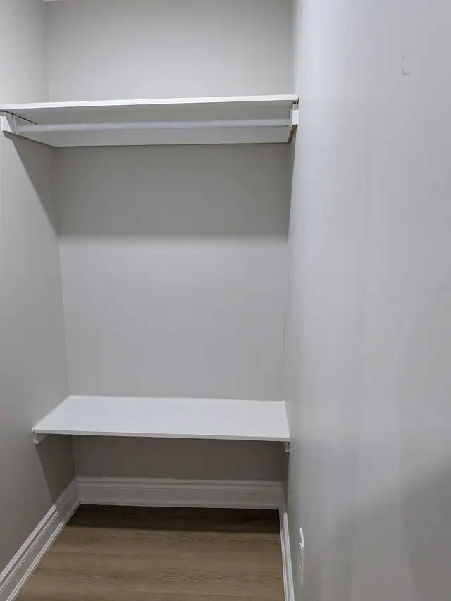 New Private room for rent near Sq one, Heartland in Mississauga - Photo 4