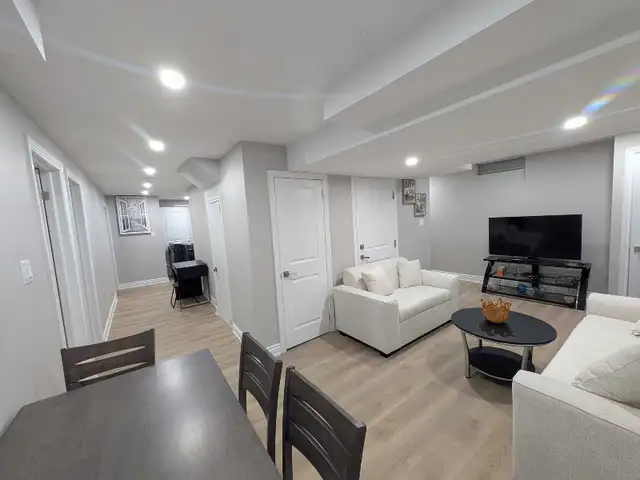 New Private room for rent near Sq one, Heartland in Mississauga - Photo 7