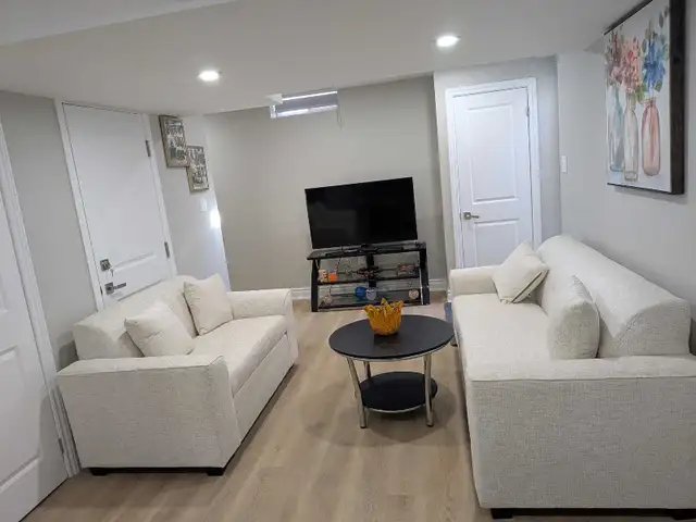 New Private room for rent near Sq one, Heartland in Mississauga - Photo 9