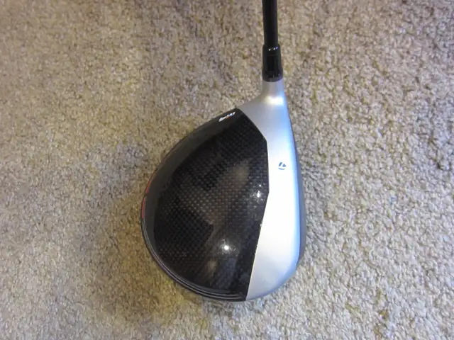 LADIES RH LIKE NEW TAYLORMADE 12 DRIVER   H/C