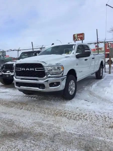 pickup truck for delivery