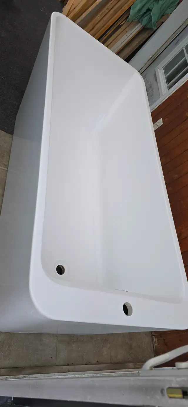 Bain autoportant  60''x30''x15'' $350.00 - Photo 2