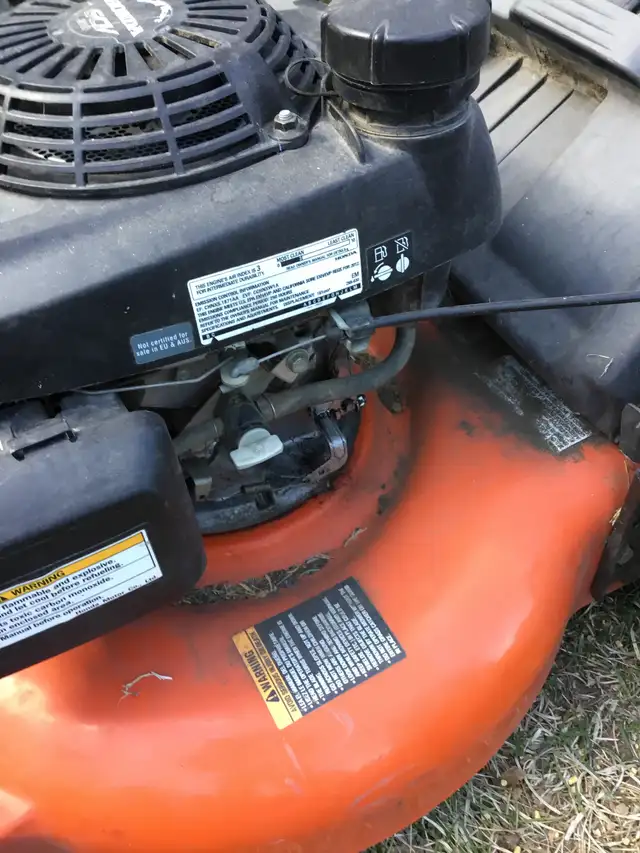 Ariens 21" Lawnmower, Honda GCV 160  $175 - Photo 3