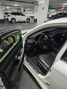 2016 Lexus IS300 AWD FSport 2 for sale - Low Mileage - Photo 3