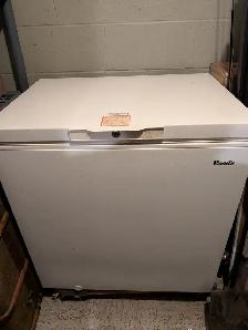 Chest freezer