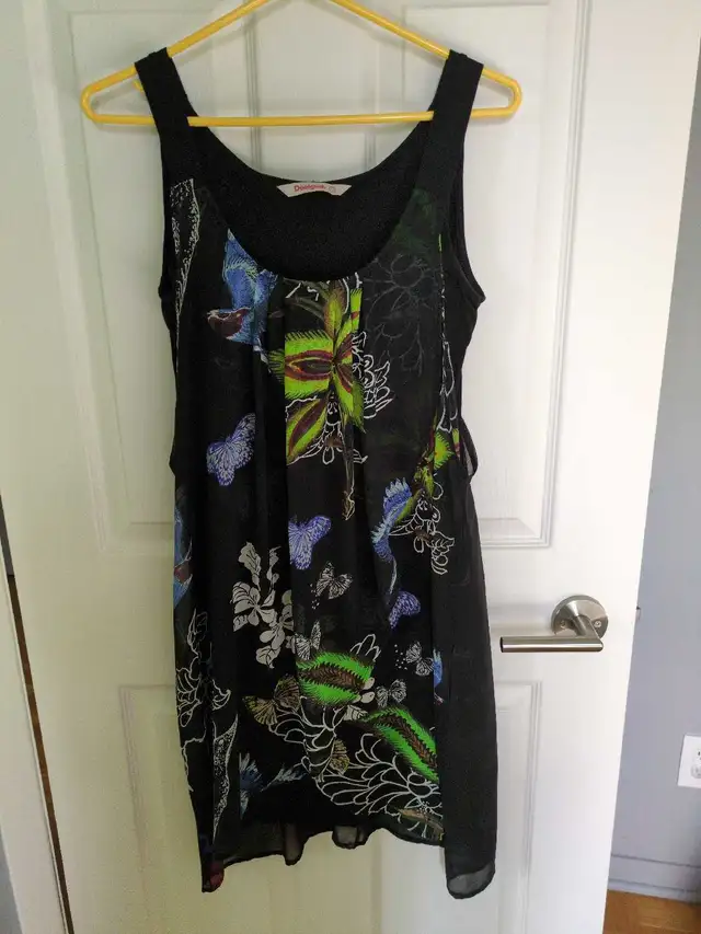 Robe Desigual