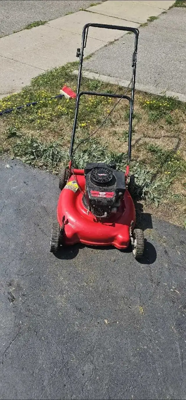 MTD Lawn Mower Tecumseh engine $130