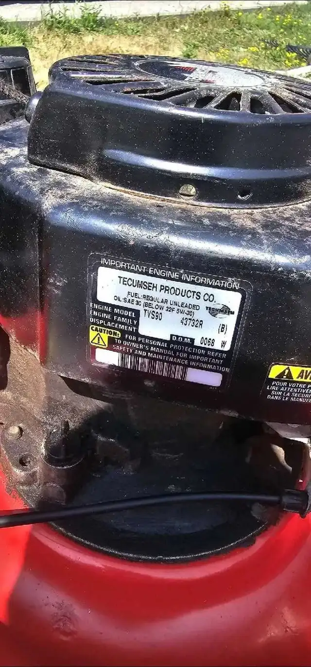 MTD Lawn Mower Tecumseh engine $130 - Photo 10