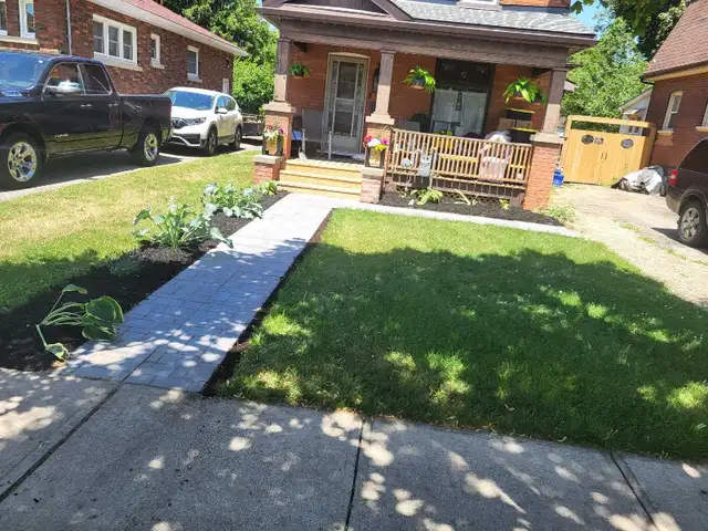 Offering Landscape Brantford - Photo 9