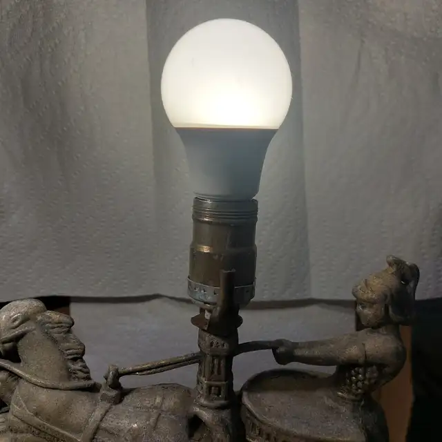 Antique table lamp - Photo 6