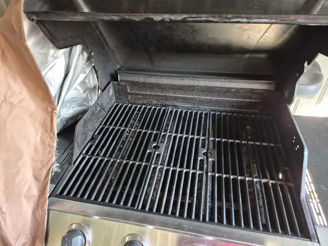 CharBroil BBQ - Photo 4