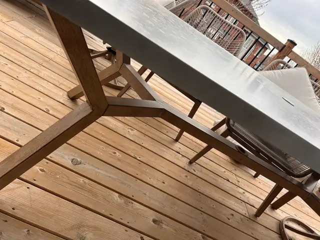 Hampton Bay Patio table - Photo 2