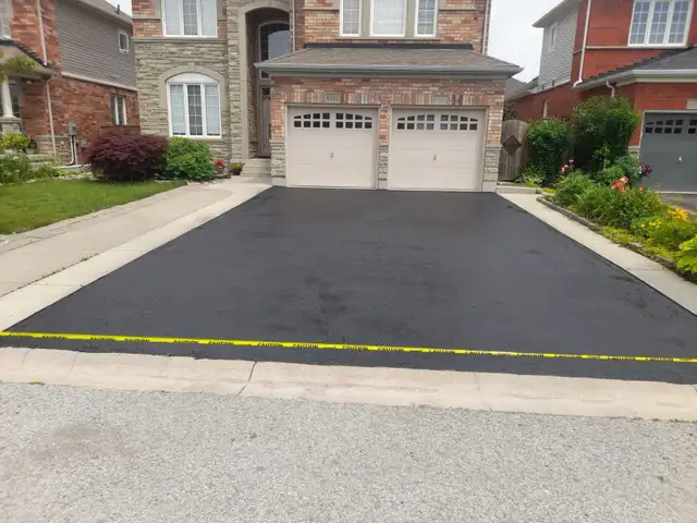 Driveway  sealing services - Photo 2