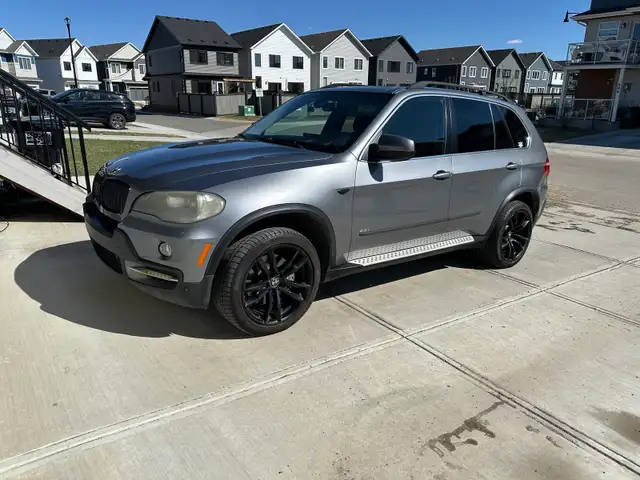 2007 BMW X5 4.8i