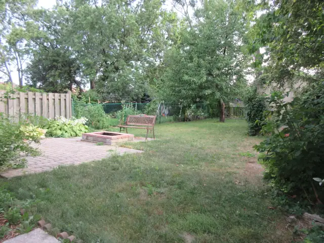 SEMI-DETACHED HOUSE FOR SALE (FULLY TENANTED) - Photo 3