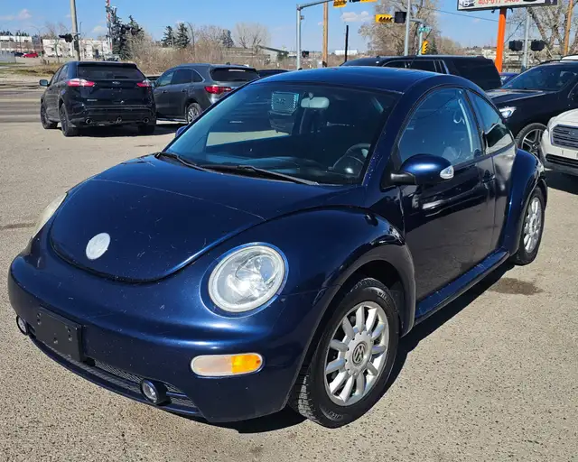 2005 Volkswagen New Beetle Coupe GLS - Photo 2