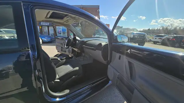 2005 Volkswagen New Beetle Coupe GLS - Photo 15