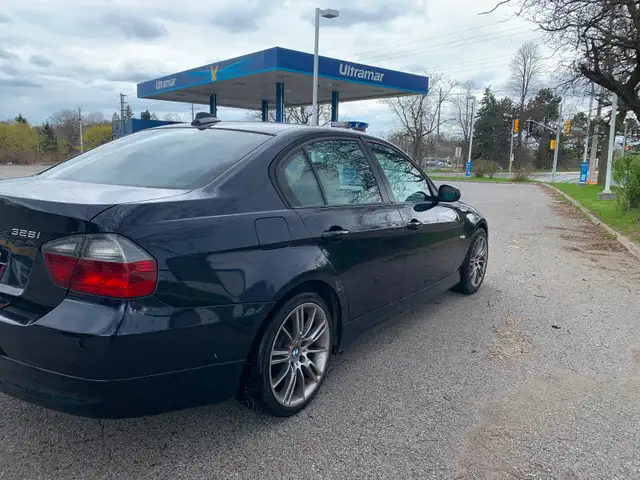 2007 BMW 328i - Photo 3