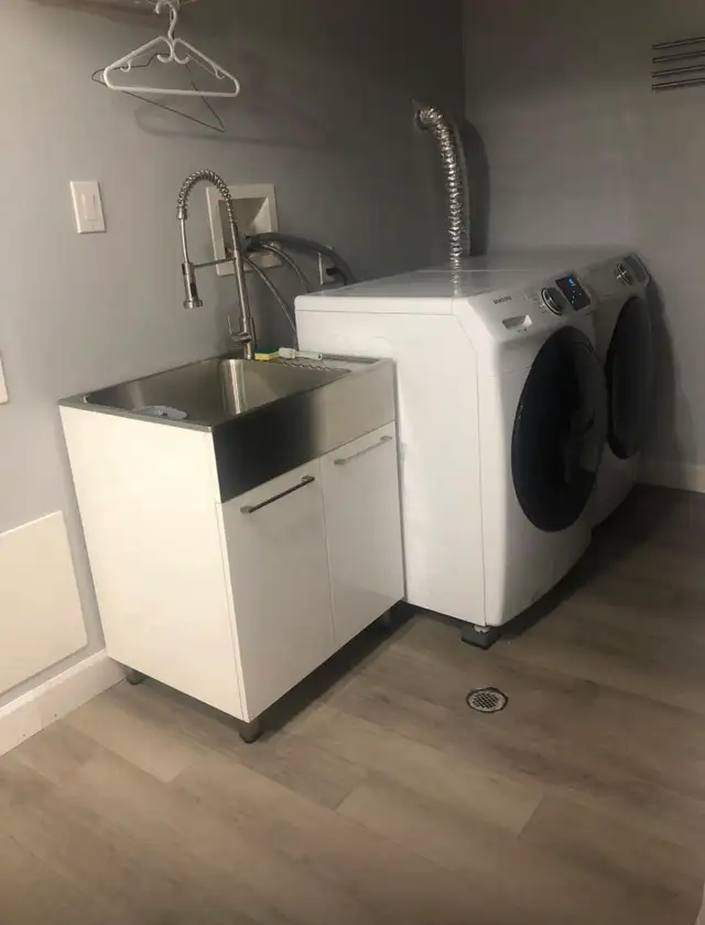 BACHELOR APT FOR RENT (House) - Photo 9