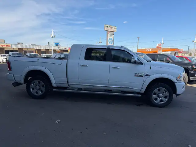 2018 Ram 2500 LIMITED MEGACAB 6'4 BOX 4X4/ NO ACCIDENTS - Photo 7