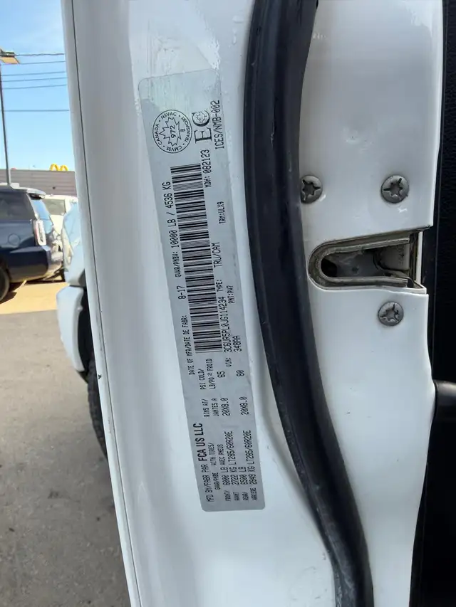 2018 Ram 2500 LIMITED MEGACAB 6'4 BOX 4X4/ NO ACCIDENTS - Photo 23