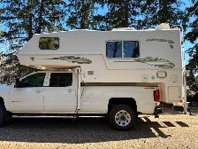 2004 Northern Lite 10-2