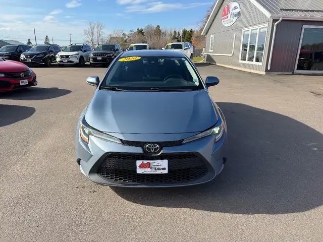 2020 Toyota COROLLA - Photo 2