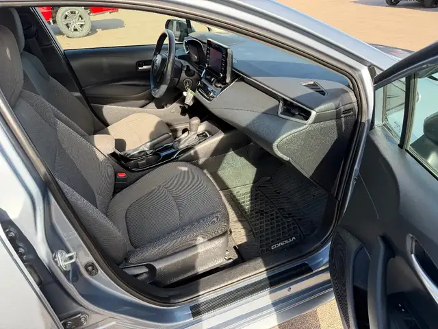 2020 Toyota COROLLA - Photo 9