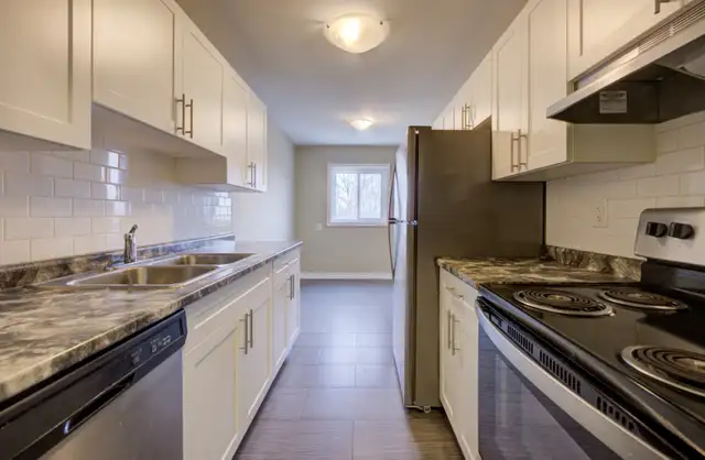 NEWLY RENOVATED 2BR – FREE  1 MONTH   $125 MOVE-IN DISCOUNT! - Photo 7