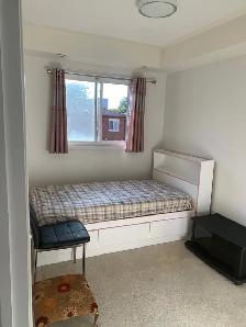 Private room For Rent in Scarborough $800/month - Photo 4