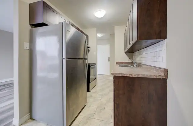 NEWLY RENOVATED 1BRM APARTMENT – ALL UTILITIES INCLUDED! - Photo 5