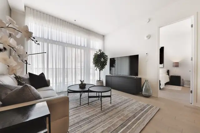 Luxueux condo. MEUBLÉ ÉQUIPÉ. REM. Garage. DIX30. Disponible. - Photo 5