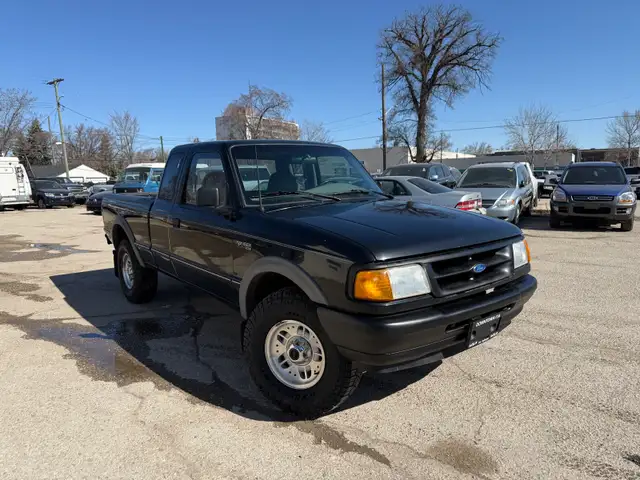 1995 Ford Ranger 4x4 manual MINT low kms