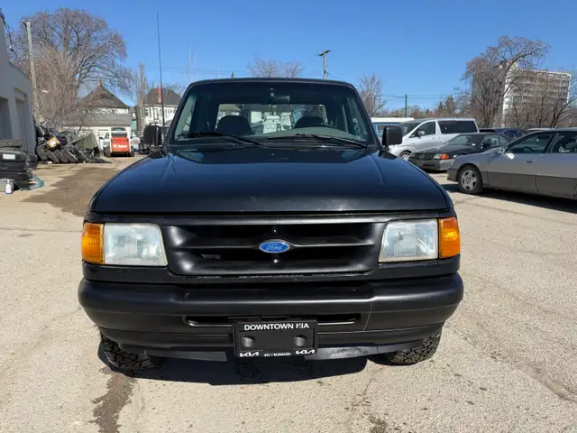 1995 Ford Ranger 4x4 manual MINT low kms - Photo 7