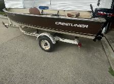 14 ft Crestliner Aluminum Fishing Boat – 20hp Mercury   Trailer